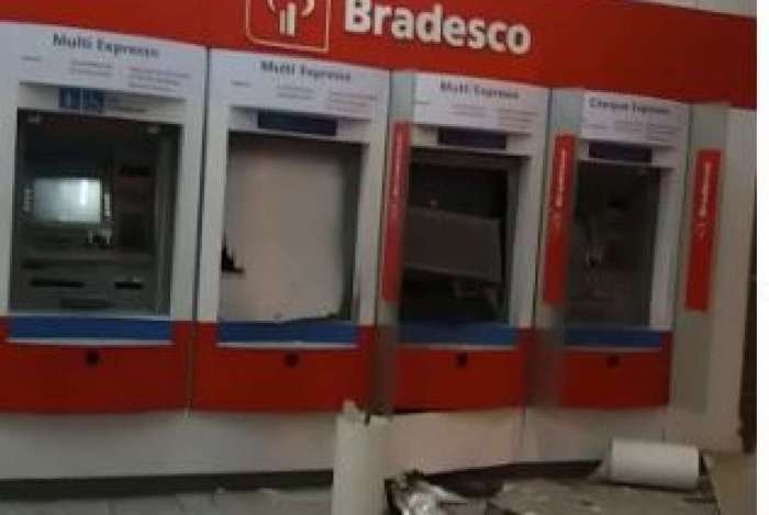 Banco Bradesco � explodida pela segunda vez em oito dias