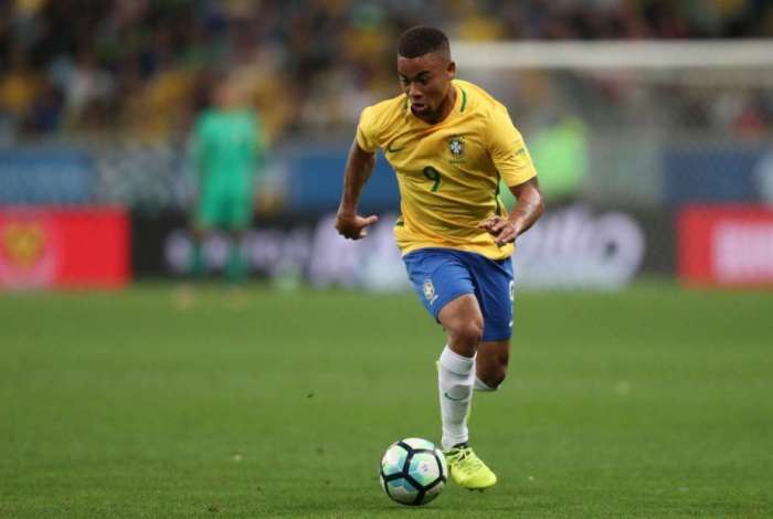 Gabriel Jesus não quer saber de euforia 