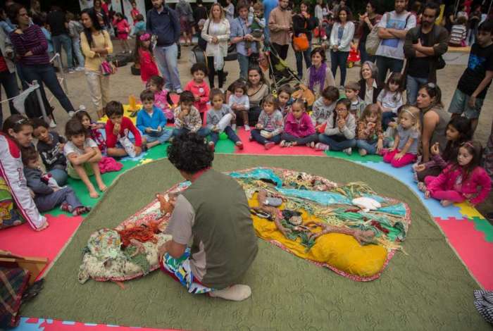 Na Virada Sustentvel de 2017, crianas assistiram a peas de teatro com temas ligados  natureza