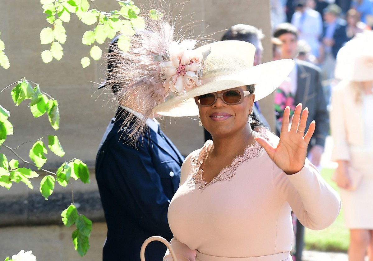 A apresentador Oprah Winfrey chegando para a cerim&ocirc;nia - AFP