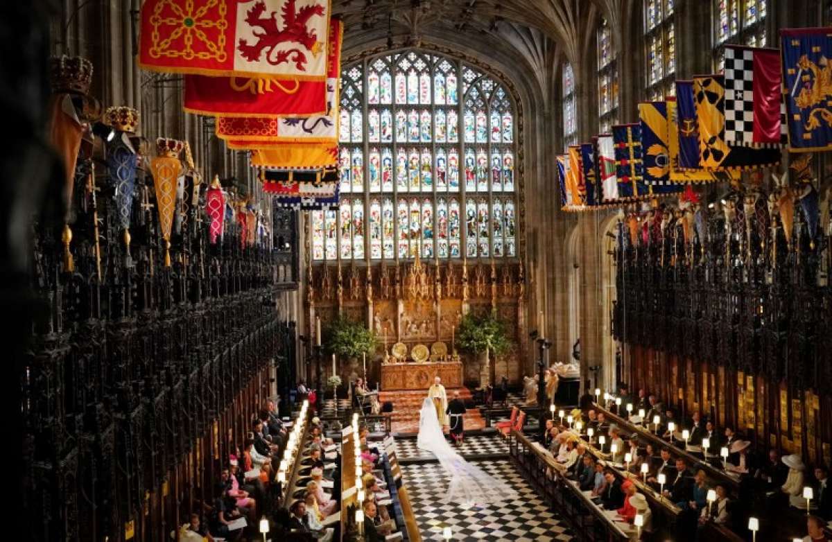 Príncipe Harry da Inglaterra e a atriz americana Meghan Markle foram declarados marido e mulher neste sábado em uma cerimônia na igreja de São Jorge de Windsor