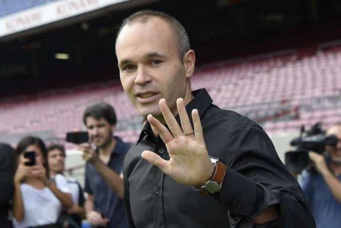 Iniesta d� adeus a Barcelona