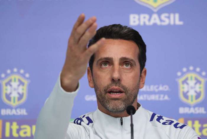 Coordenador de seleções da CBF, Edu Gaspar foi questionado sobre o assunto