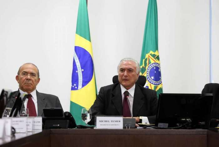 O presidente Michel Temer e o ministro da Casa Civil, Eliseu Padilha