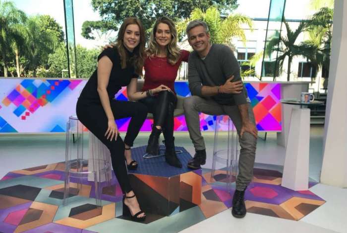 Sophia Abrah�o, Let�cia Spiller e Otaviano Costa nos bastidores do 'V�deo Show'
