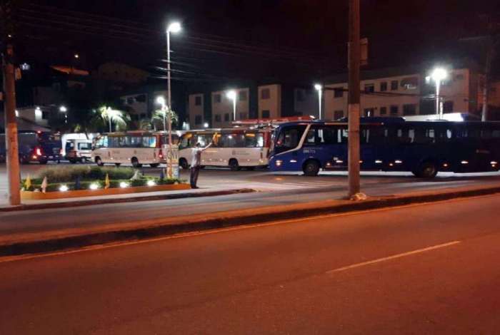 Fila em posto da Zona Oeste