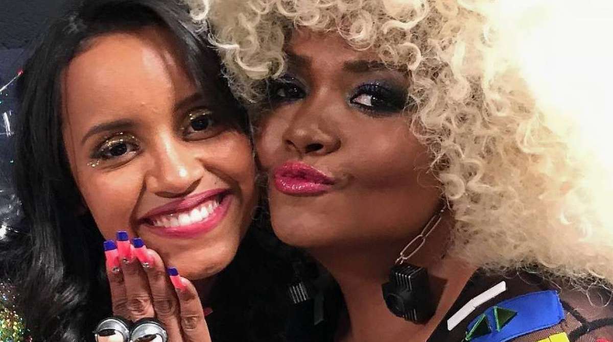 Gaby Amarantos (&agrave; esquerda) lan&ccedil;ou clipe com participa&ccedil;&atilde;o de Gleici, vencedora do BBB 18