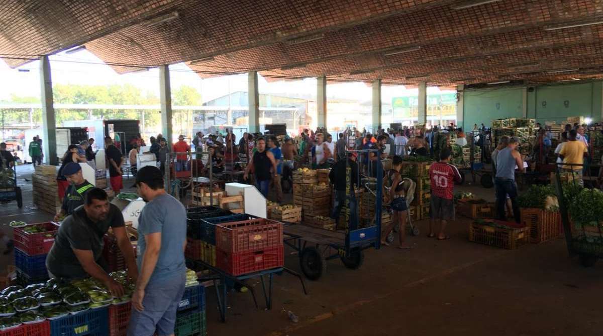 Expectativa &eacute; que a oferta de produtos se normalize at&eacute; sexta-feira