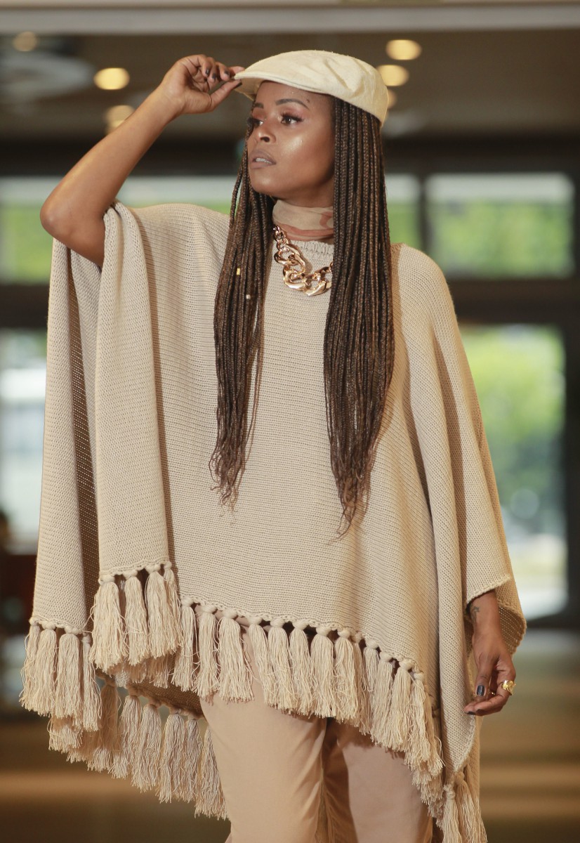 Rio, 30/05/2018 - Ensaio de Moda com a atriz Roberta Rodrigues. Foto de Maíra Coelho/ Agencia O Dia. Caderno D, Moda, TV, Globo, Mulher, Retrato - Maíra Coelho / Agência O Dia