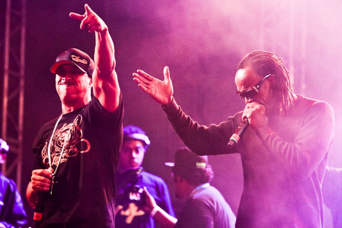 Capa do disco 'Sobrevivendo No Trabalho'