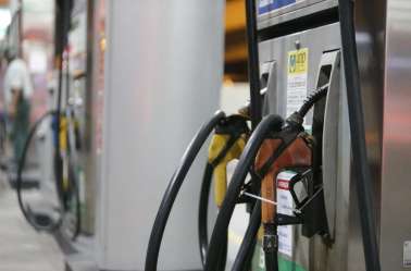 Bolsonaro aprova resolução que reduz adição de biodiesel ao óleo diesel