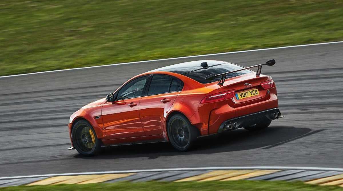Jaguar XE SV Project 8