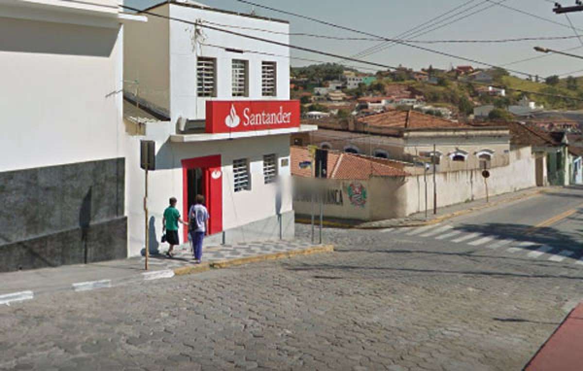 Bandidos explodiram agências bancárias em Santa Branca - Reprodução Google Maps