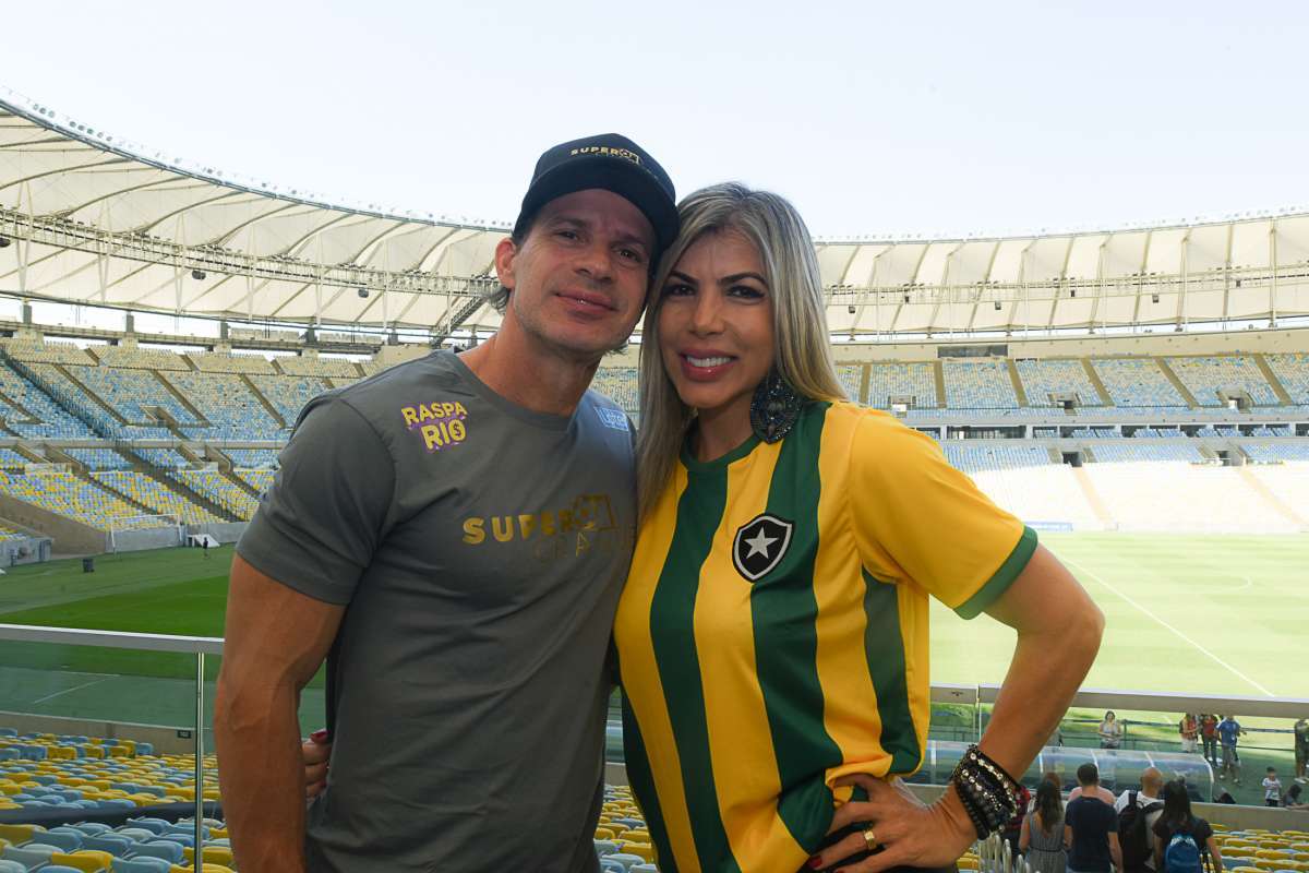 Loterj reúne ídolos do futebol e torcedores no Maracanã com a Raspa Rio Super Craques