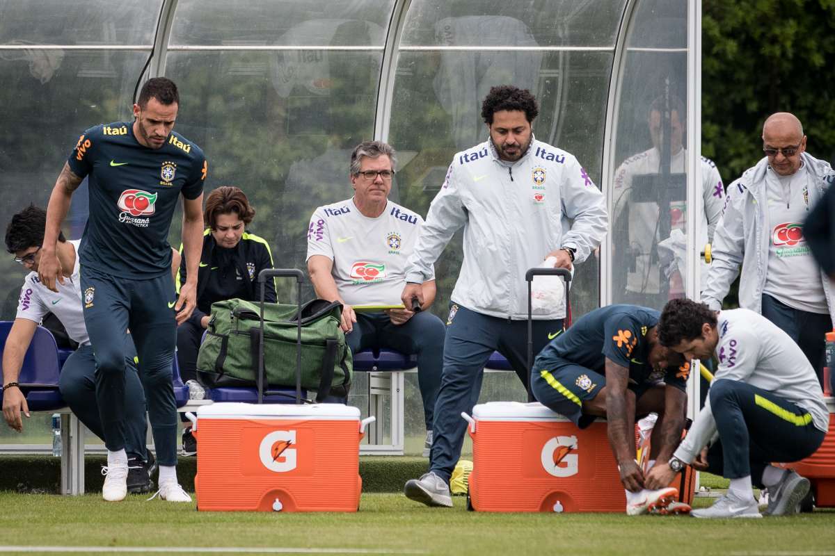 Fred saiu de campo mancando - Pedro Martins / MoWA Press