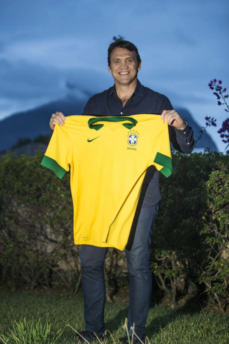 Entrevista com ex-jogador de futebol Dejan Petkovic, mais conhecido como Petkovic, ou  Pet. Hoje trabalha como comentarista esportivo e ex-futebolista sérvio que atuava como meia e atacante. Jogou pelo Flamengo. Foto: Daniel Castelo Branco /Agência O Dia