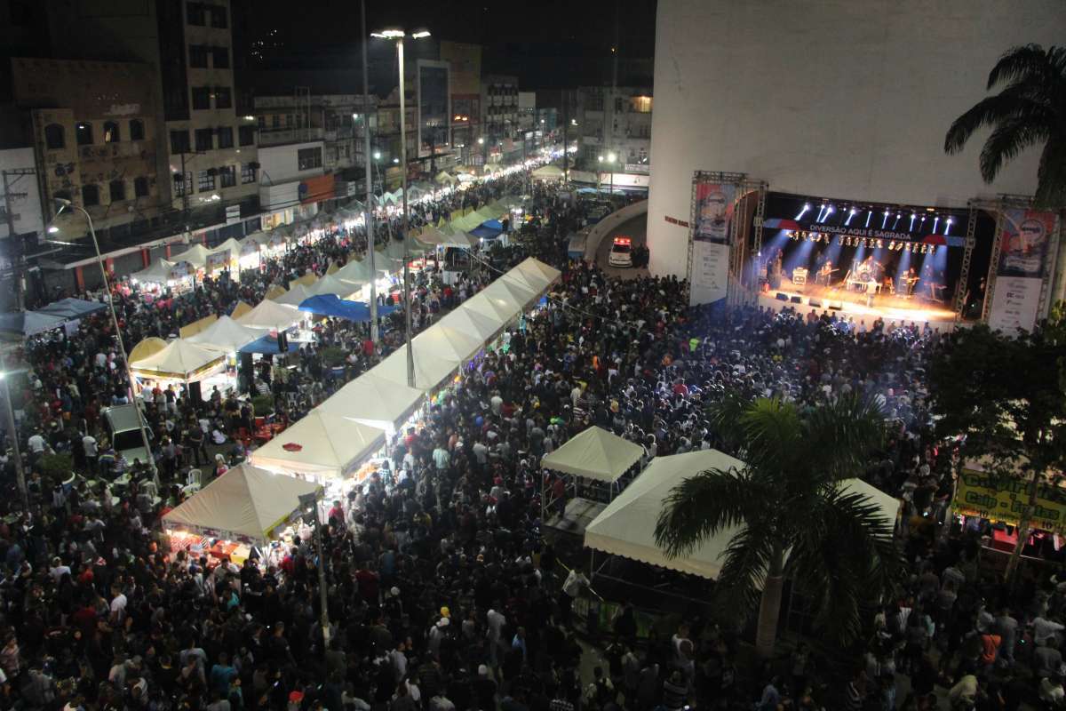 Festa em Duque de Caxias