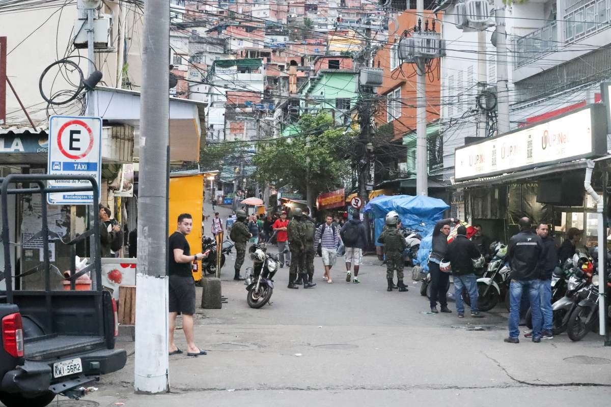 Gabinete de Interven&ccedil;&atilde;o divulga lista de compras para seguran&ccedil;a no Rio - Cesar Sales / Ag&ecirc;ncia O Dia