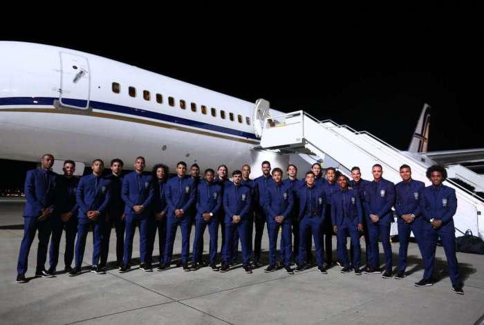 Seleção Brasileira pousou em solo russo na madrugada deste domingo