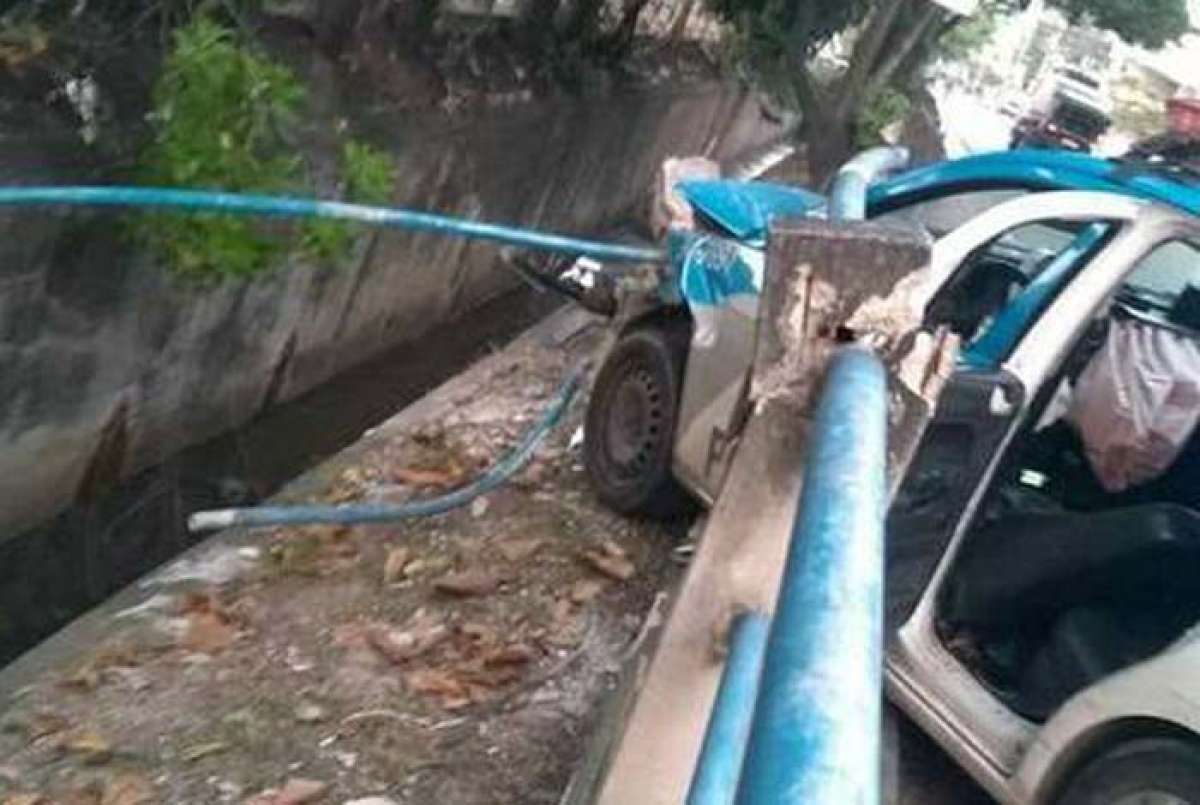 Acidente com viatura PM