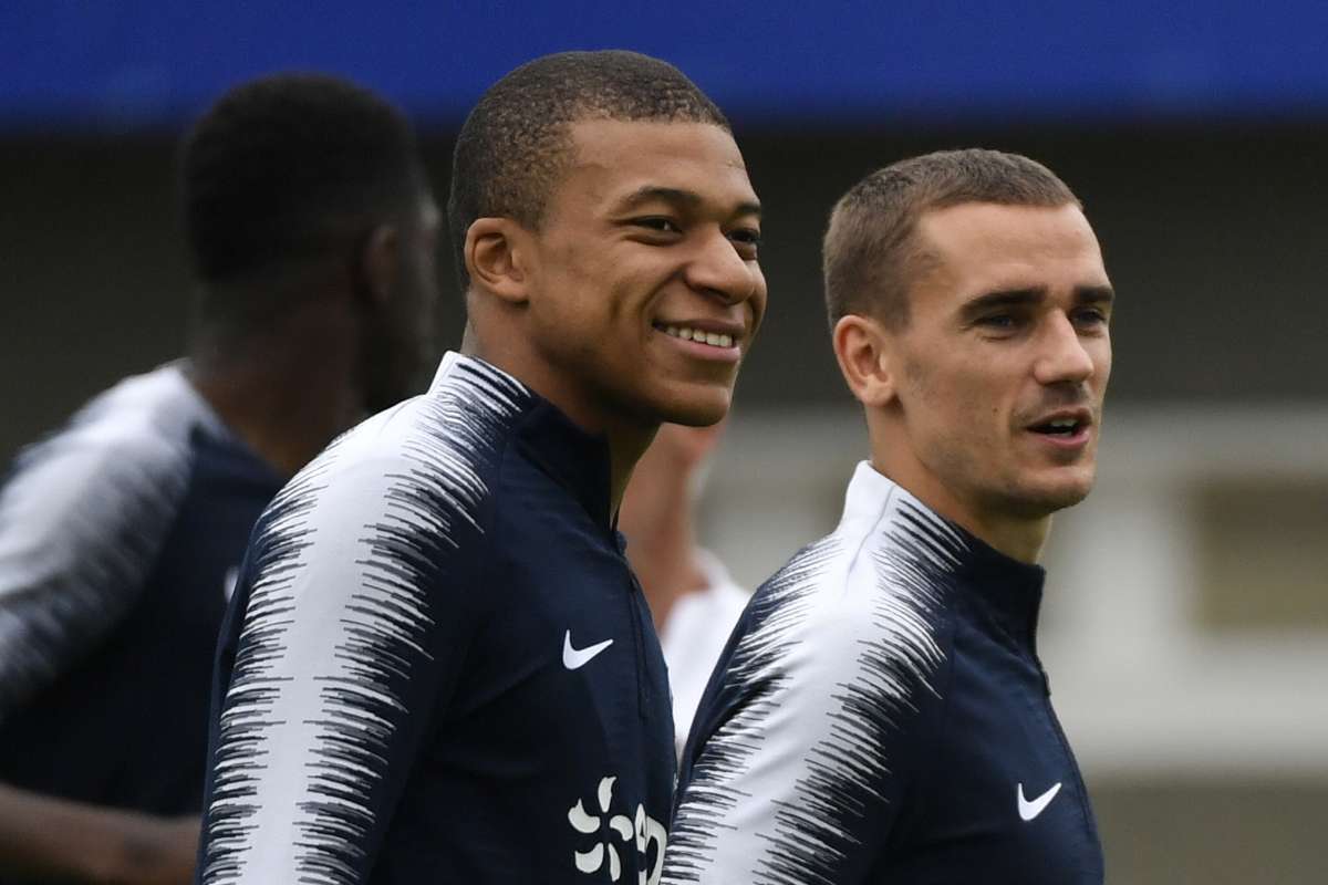 Mbappé e Griezman lideram nova geração do futebol francês - AFP