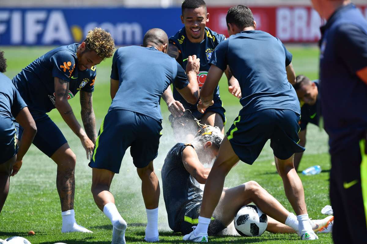 Atletas participam do primeiro dia de treino da Seleção em Sochi