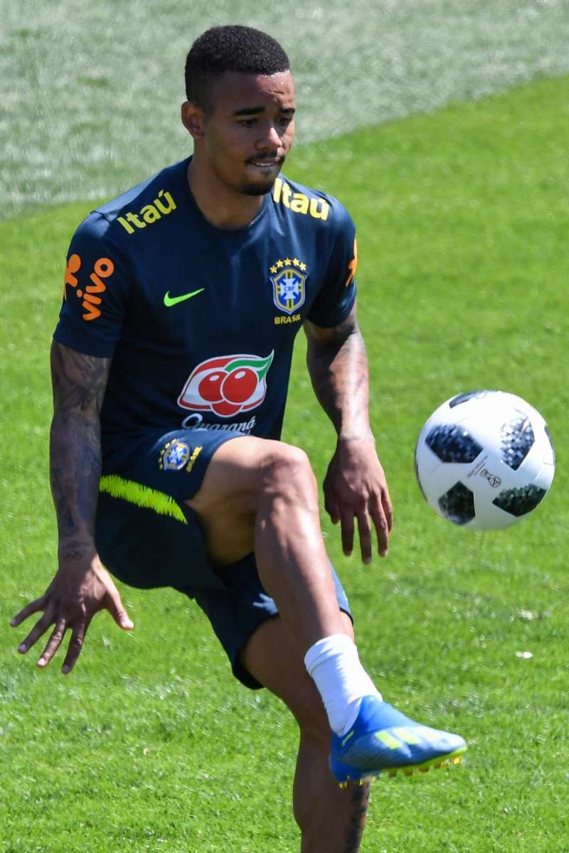 Atletas participam do primeiro dia de treino da Seleção em Sochi