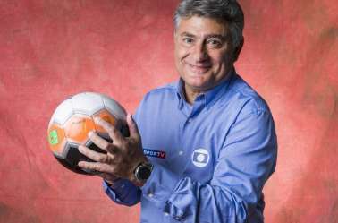 Narrador da Globo explica narração desanimada em gol sofrido pelo Vasco: 'Quem transmite não é robô'