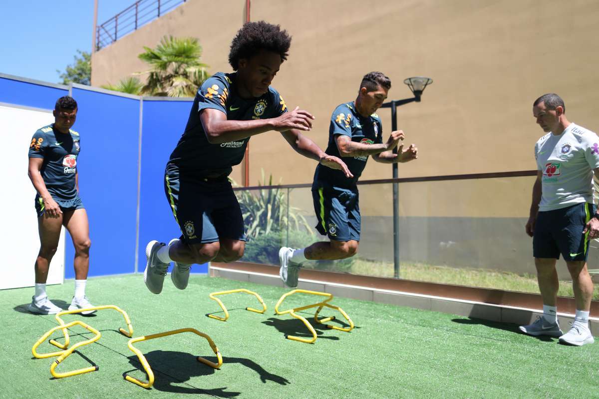 Seleção trabalha pelo segundo dia em Sochi