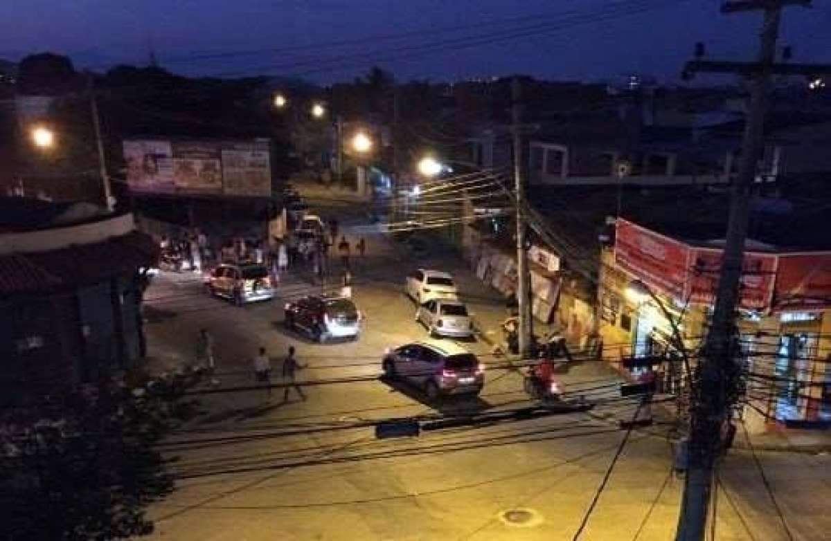 Tiros atingiram lado do carona