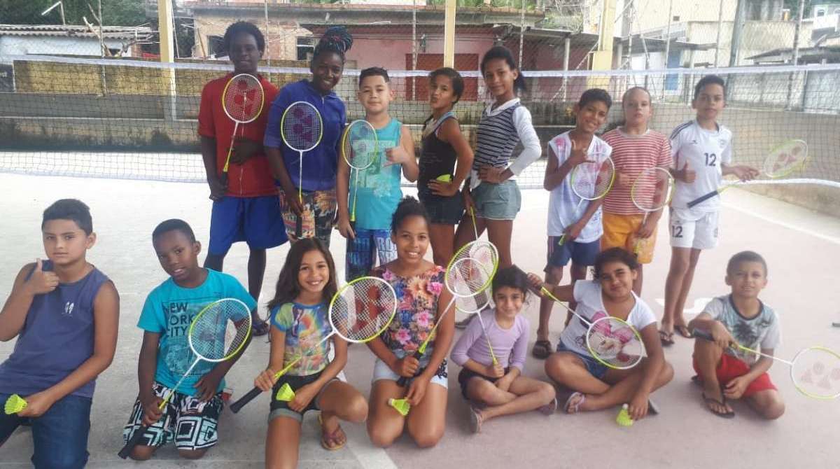 Aulas começaram há três meses e já contam com a participação de 95 alunos. Para participar, inscrições devem ser feitas no próprio colégio - Divulgação