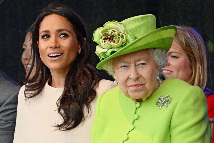 Rainha Elizabeth II com a Duquesa de Sussex, Meghan Markle. - AFP