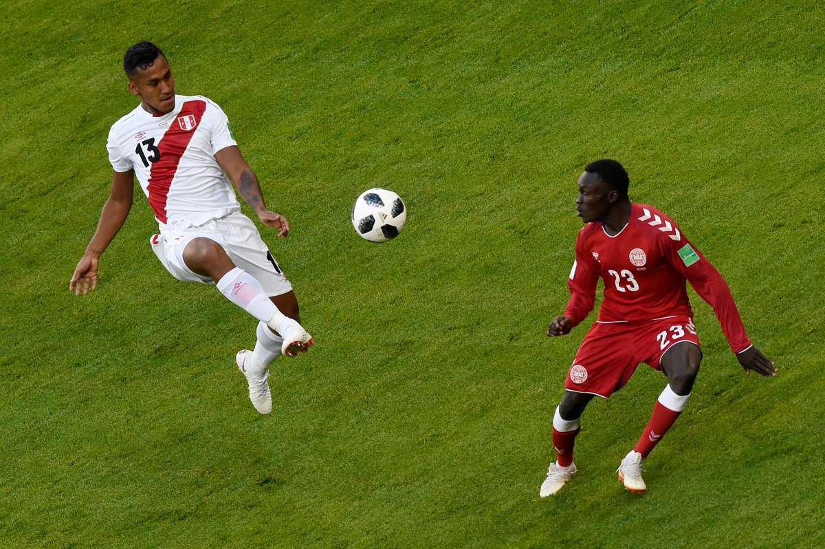 Dinamarca venceu o Peru por 1 a 0