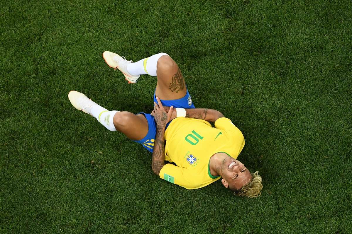 Neymar foi muito marcado e pouco produziu