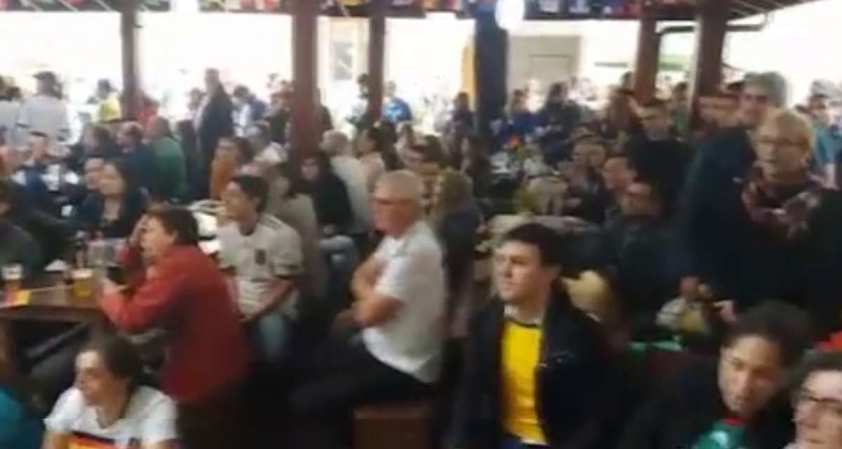 Decepção alemã após a derrota na estreia - Reprodução