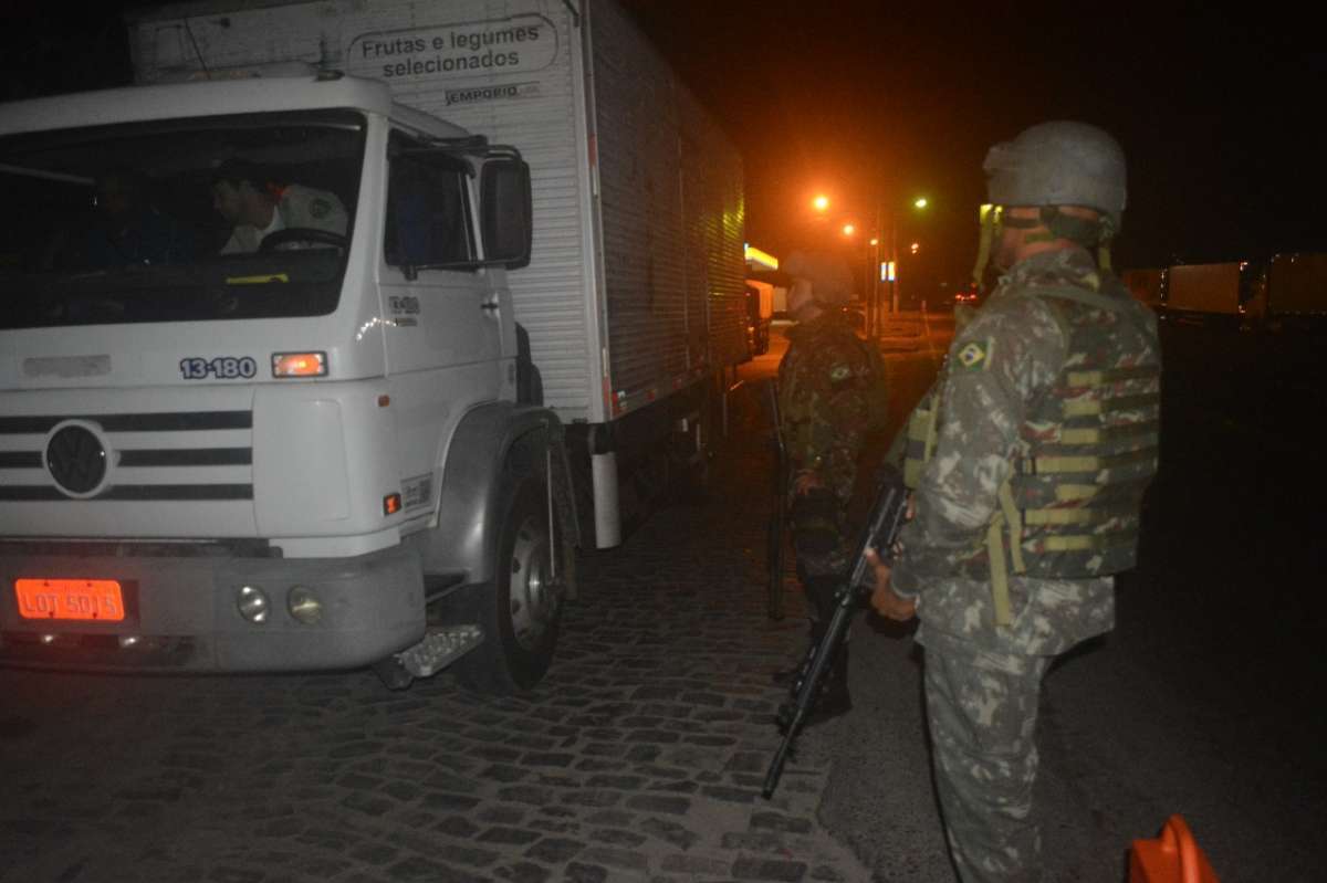 Comando Conjunto realiza operação em rodovias federais e estaduais do Rio 