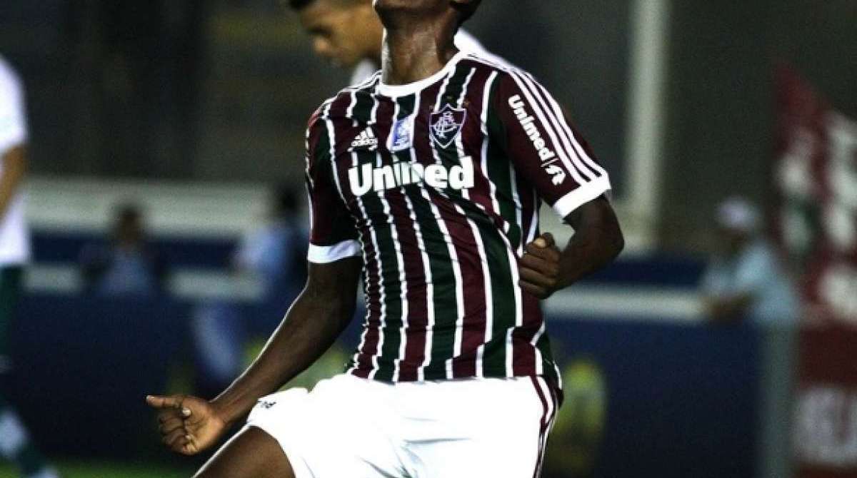 Denilson foi contratado pelo Galo