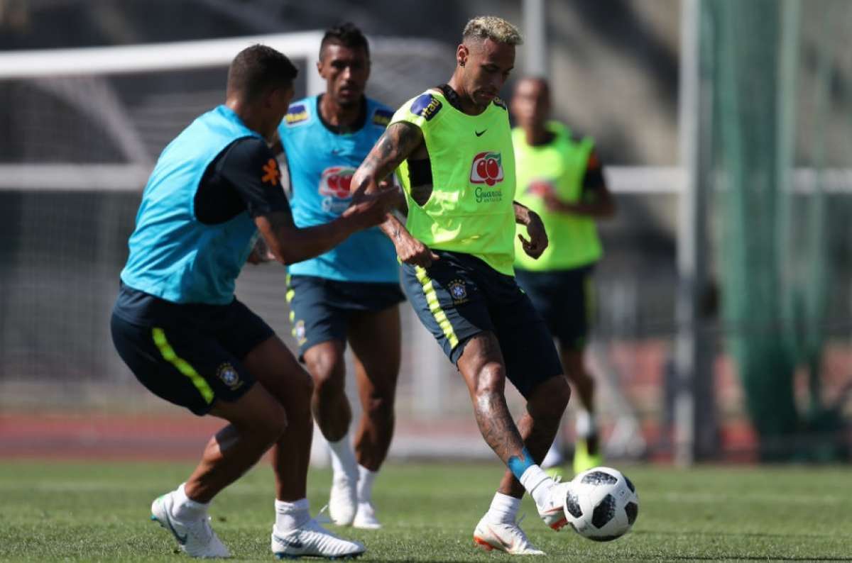 Neymar participou de treino do Brasil - Lucas Figueiredo/CBF