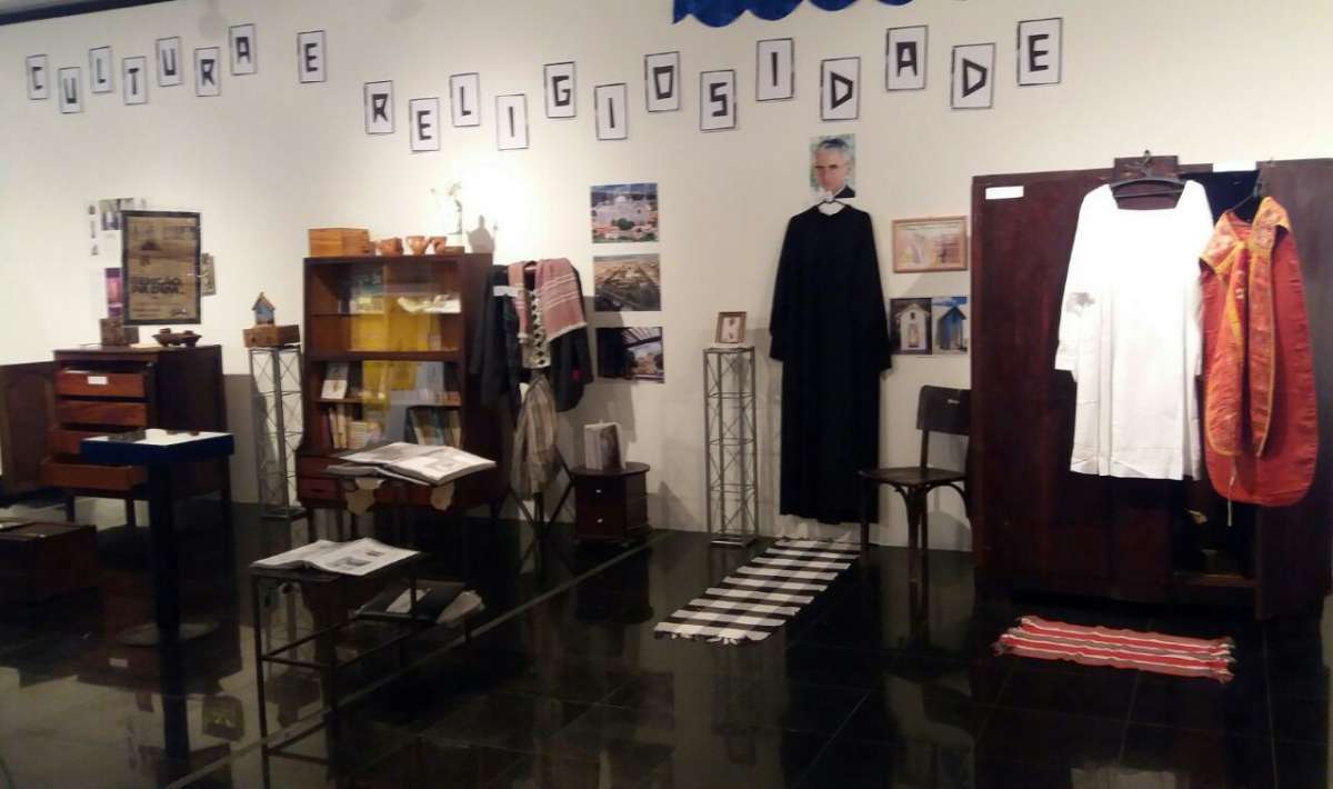 Relíquias de Padre Cícero em exposição no Sesc Nova Iguaçu