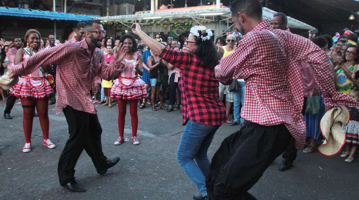 Quadrilha Buraco Quente é atração na Feira de São Cristóvão  - Fernanda Dias