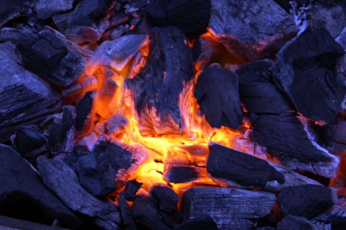 Carvão - FreeImages