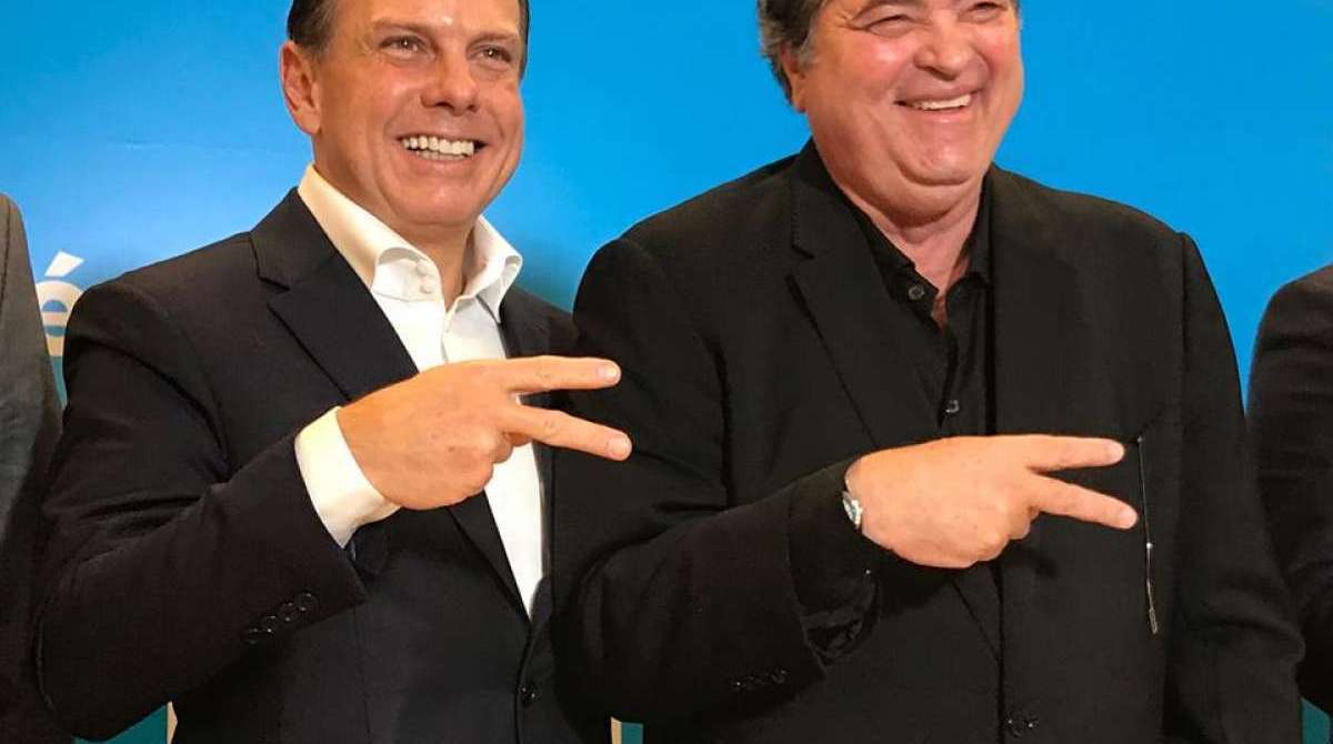 O pr&eacute;-candidato ao governo de S&atilde;o Paulo Jo&atilde;o Doria publicou foto com Datena em seu Facebook antes da desist&ecirc;ncia