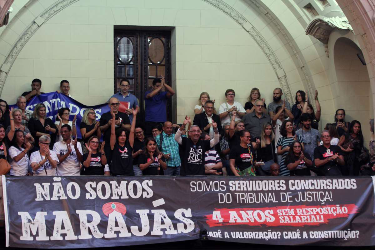 Servidores do Judiciário e MPRJ acompanharam votação na Alerj - Thiago Lontra/Divulgação