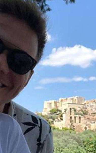 Michel Tel&oacute; e Tha&iacute;s Fersoza curtem f&eacute;rias na Gr&eacute;cia