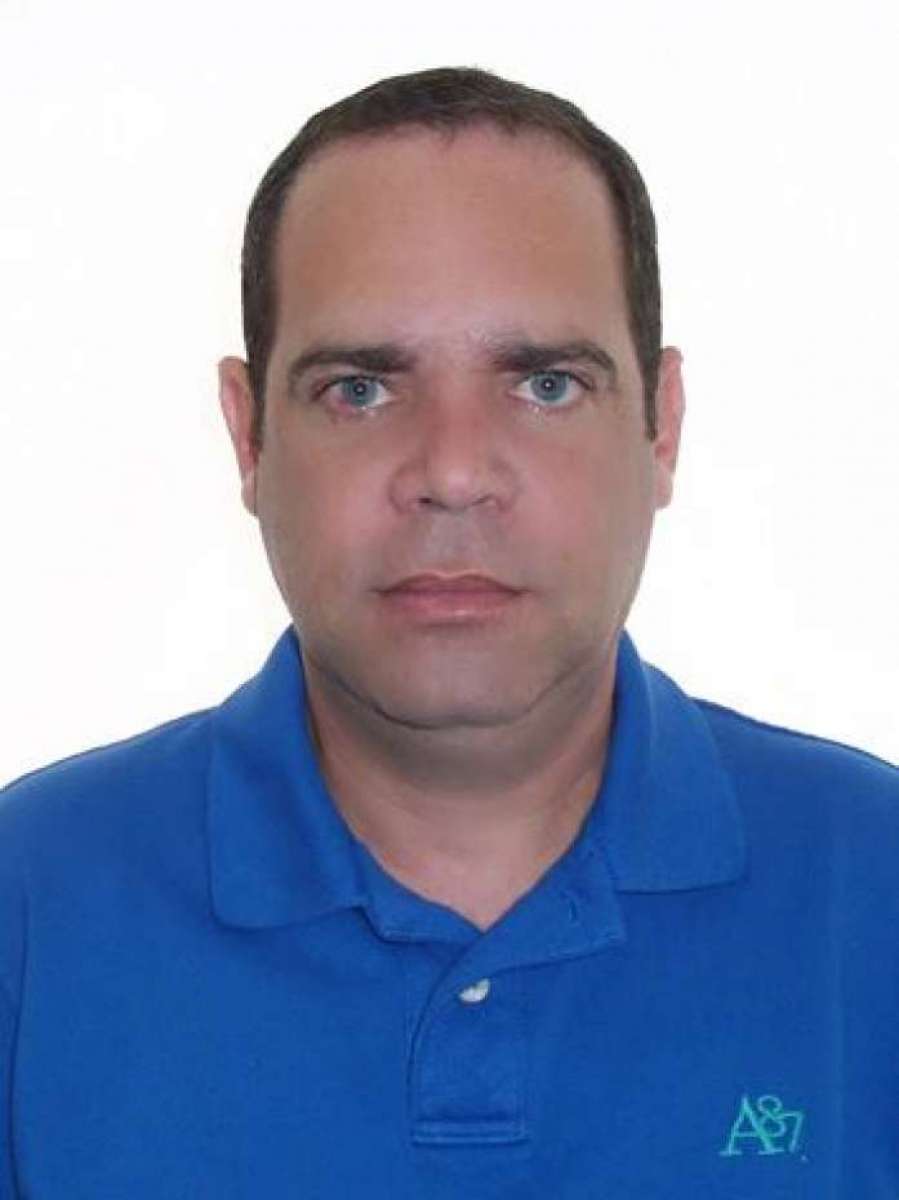 Homem desaparece após sair para comprar carro em Duque de Caxias - Reprodução Facebook