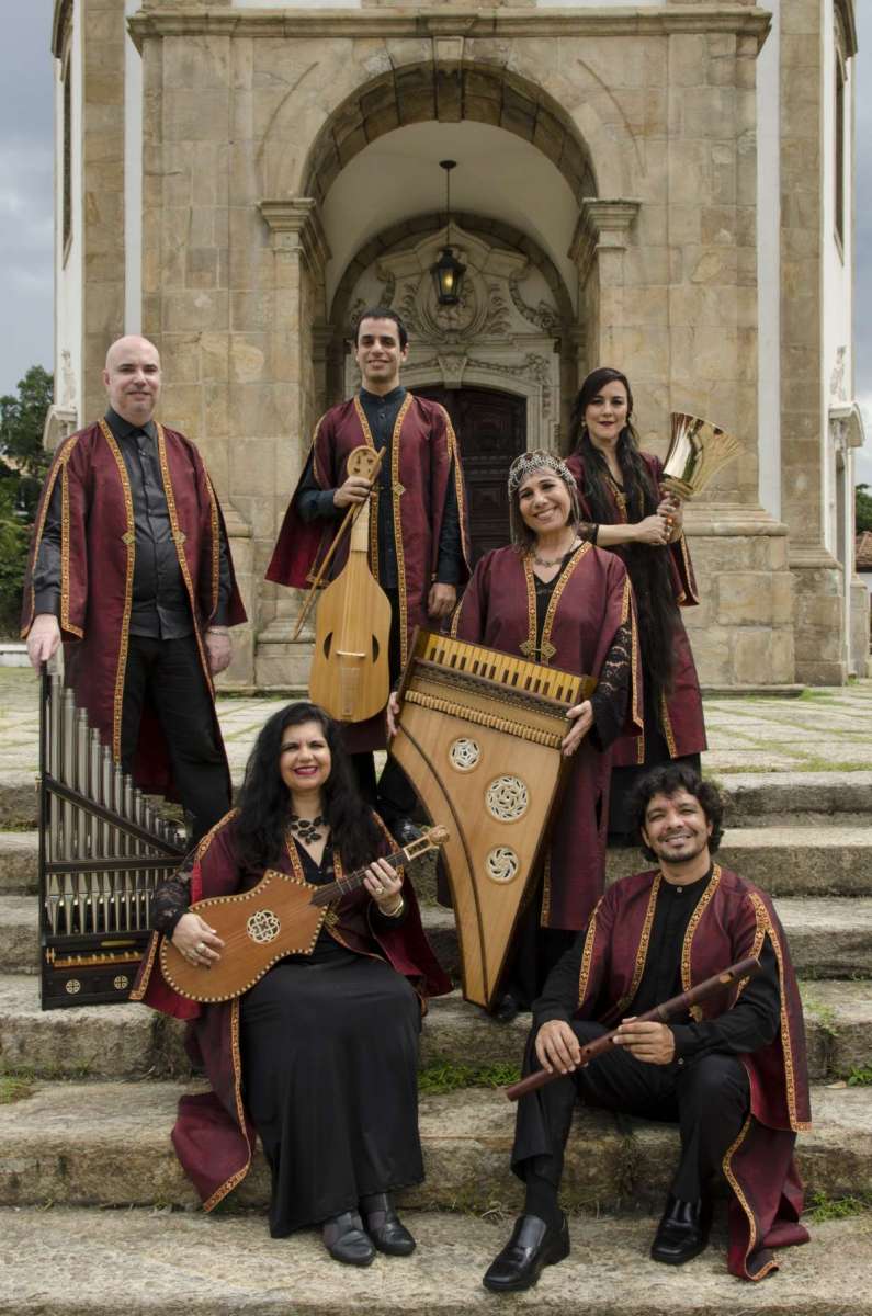O grupo Codex Sanctissima vai fazer recital no Theatro D. Pedro