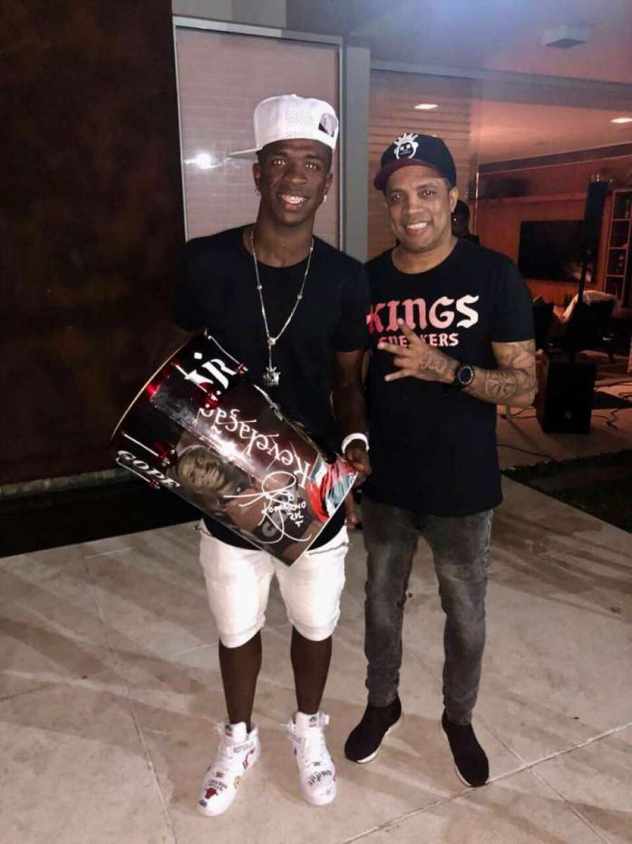 Vinícius Junior e Rogerinho do grupo Revelação - Divulgação/AF Assessoria 