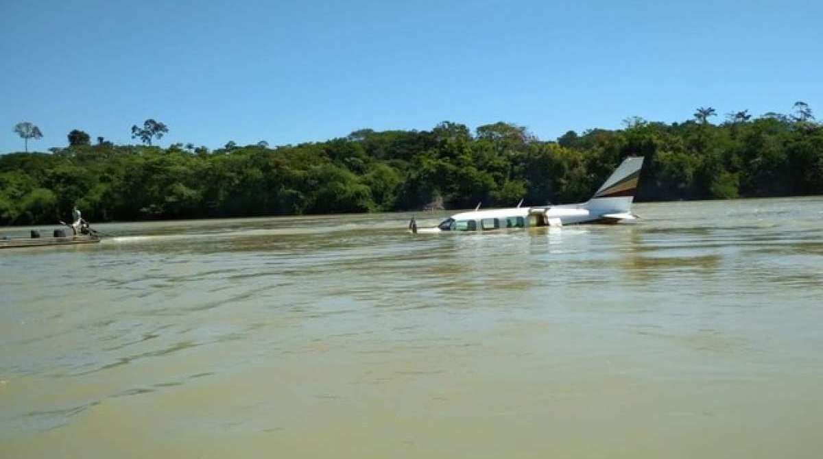 Avião executivo fez pouso forçado em um rio do sudoeste do Pará, em região de garimpos - Reprodução
