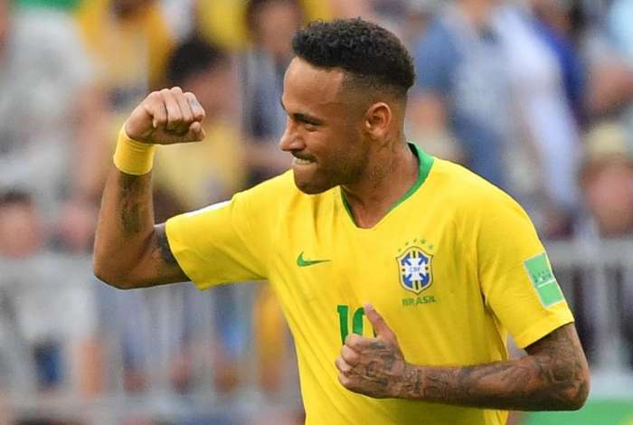 Brasil luta pelo sexto título da Copa do Mundo Brasil luta pelo sexto título da Copa do Mundo