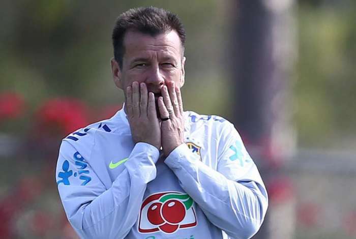Após Dunga criar polêmica com o Flamengo, comentarista rebate: Acho que não assistiu o Brasileirão